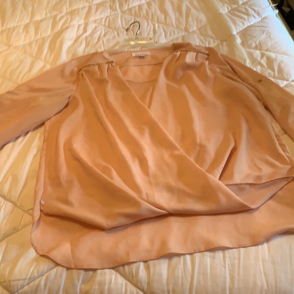 Calvin Klein - Picture 4 of 7